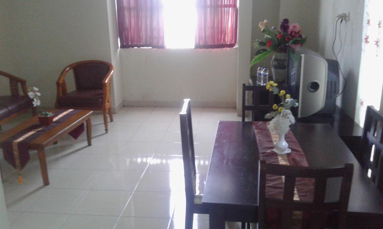 Ning Ed-Hotel Malang Exterior foto